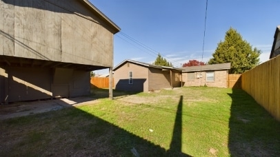 Photo - 5613 44th St