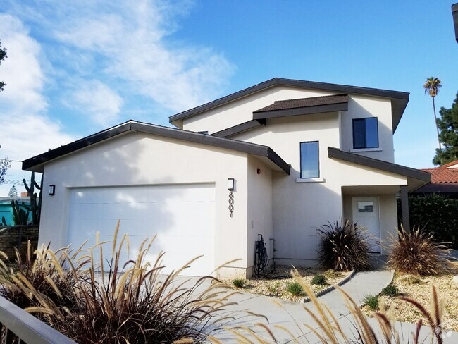 Building Photo - 2101 Unit 8007 Rental