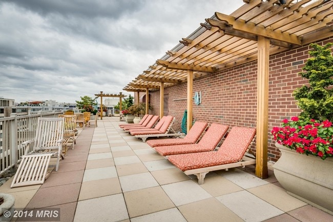 Photo - 1301 20th St NW Unidad 10007