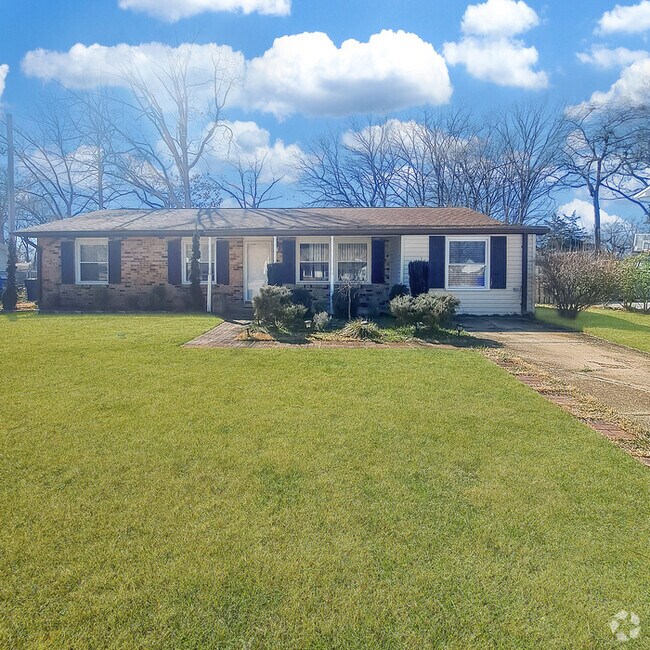 Building Photo - Pet Friendly Mid-Century Modern Rambler wi... Rental