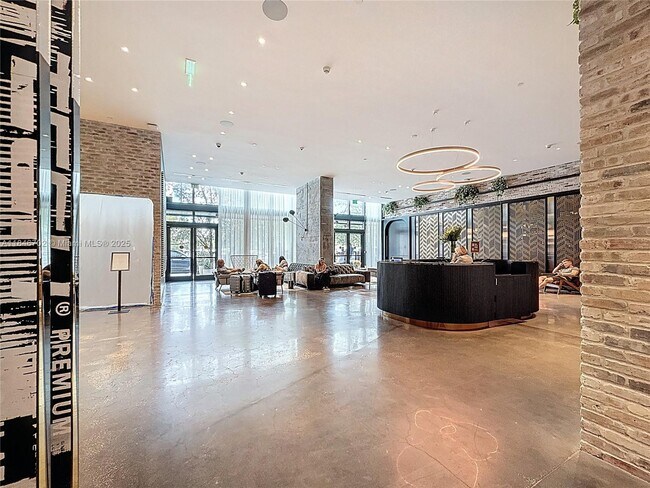 Photo - 398 NE 5th St Unit 4401