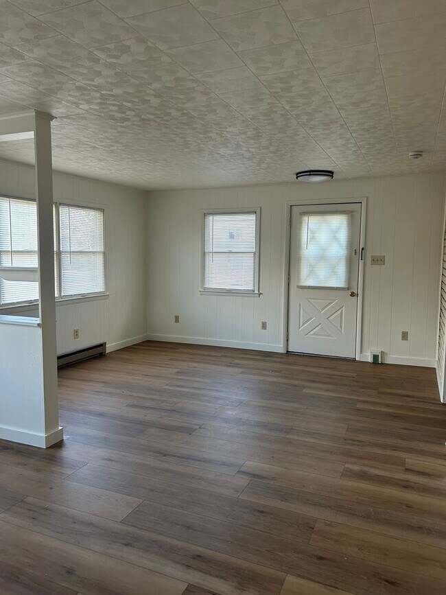 Photo - 12635 Williamsport Pike Unit H2