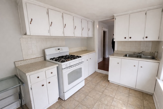 Photo - 49 Berryman Ave Unité 4