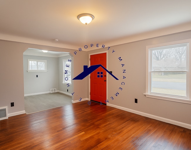 Photo - 19774 Hamburg St