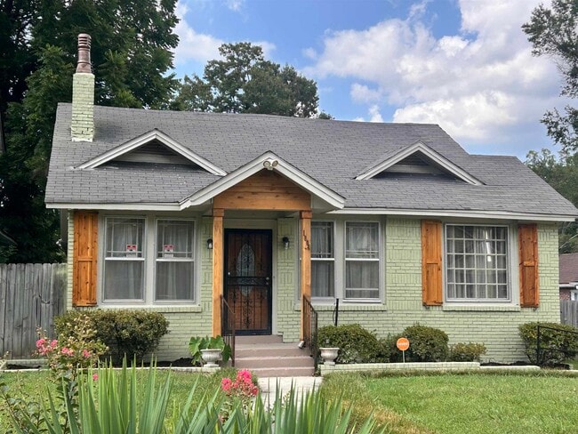 Building Photo - 1804 Foster Ave