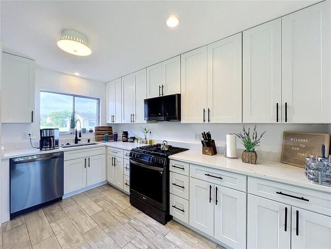 Photo - 5501 Memorial Dr