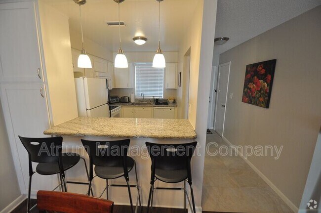 Building Photo - 1250 S Denning Dr Unit 204 Rental