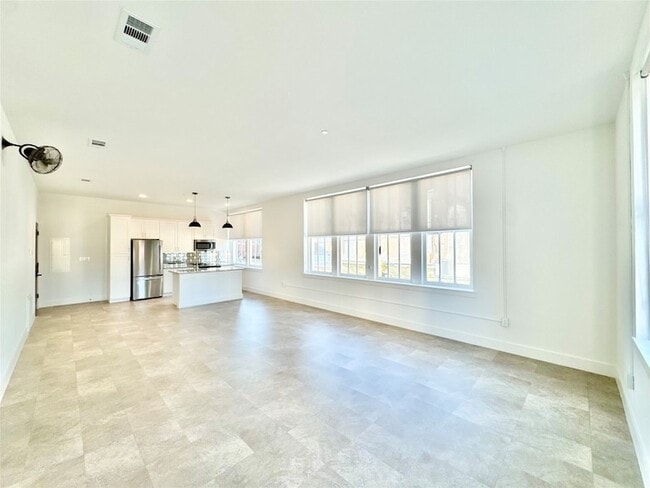 Photo - 2102 Mechanic St Unit 205