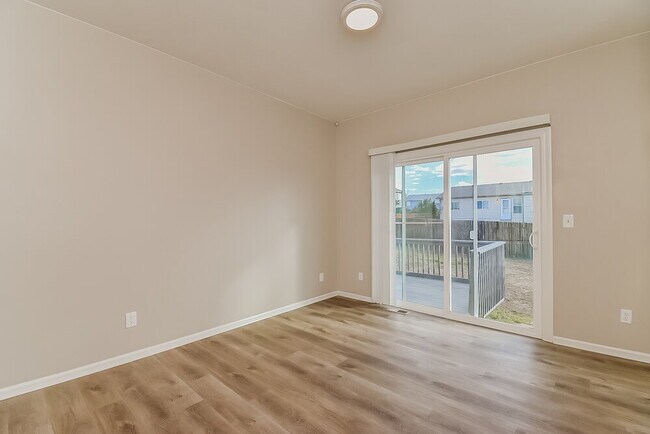 Photo - 826 Descendant Dr