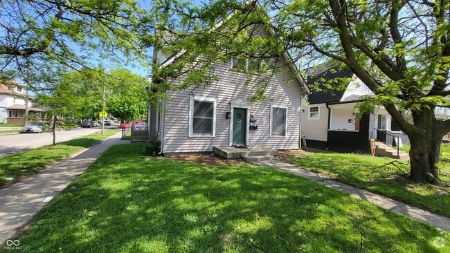 Building Photo - 2409 1/2 E Washington St Rental