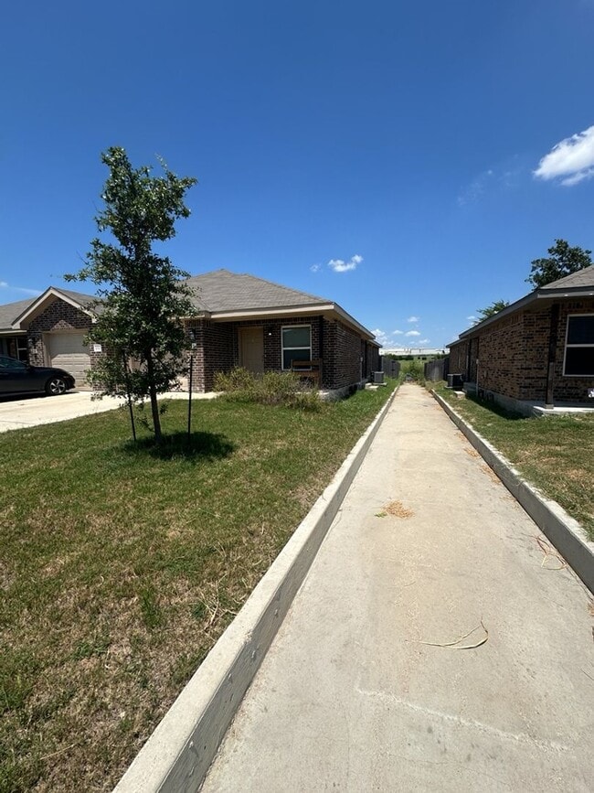 Building Photo - 3BD/2BA Rental
