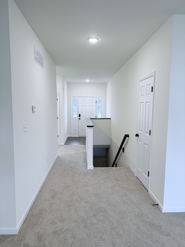 Photo - 810 Colony Rdg Ct