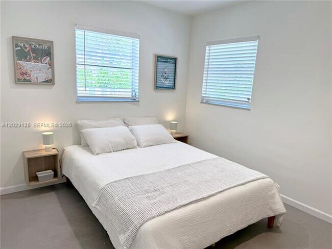 Photo - 547 NE 64th St Unit 547 NE 64th St # 2