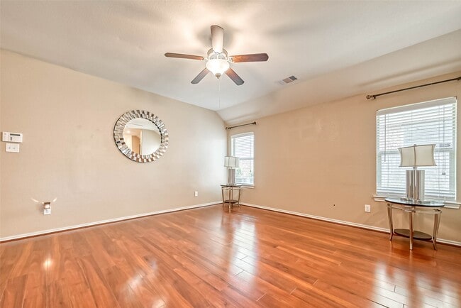 Photo - 6725 Strawberry Brook Ln