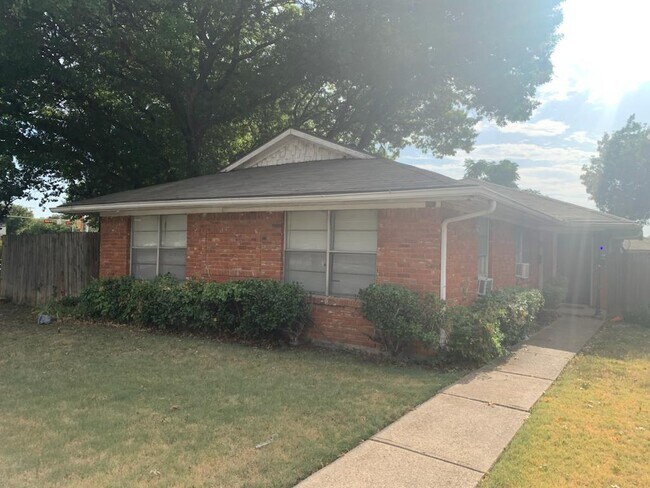 Photo - 1005 Custer Rd Condo
