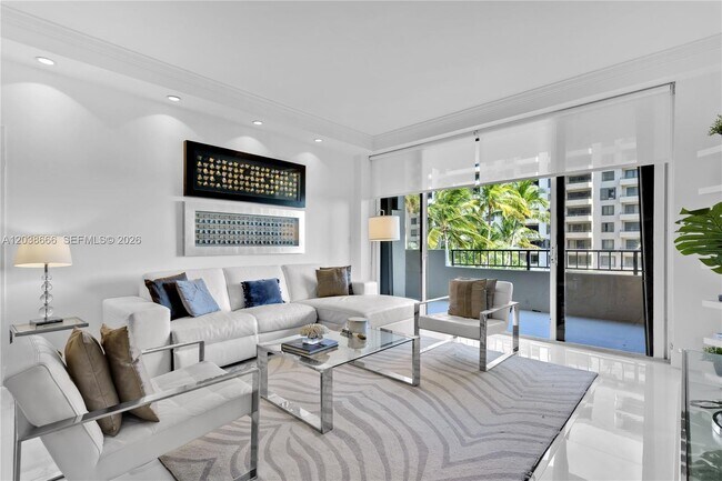 Building Photo - 251 Crandon Blvd Unit 322