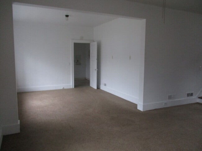 Photo - 4 Bedroom, 2 Bath house.