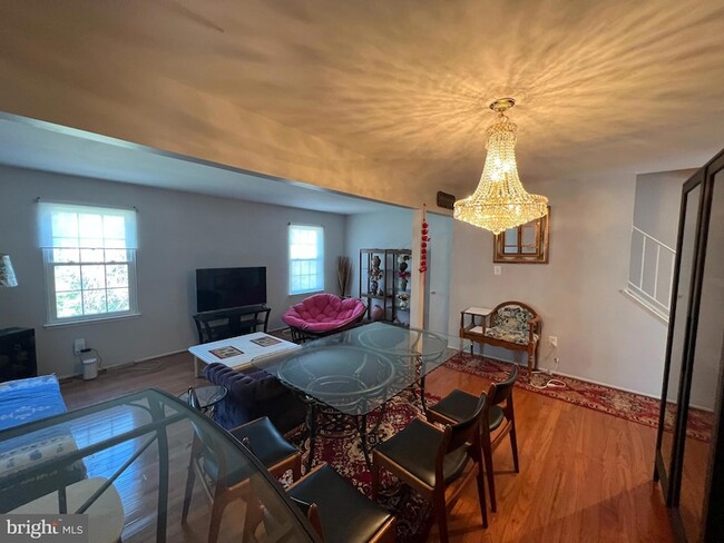 Photo - 15939 Yukon Ln