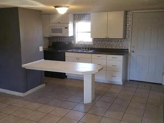 Photo - 624 E N 15th St