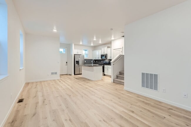 Main Floor - 1348 S Boston Ct