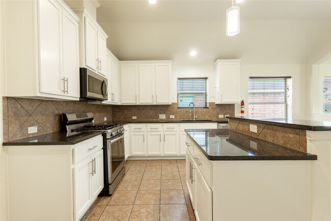 Photo - 23611 Starbridge Lake Ln