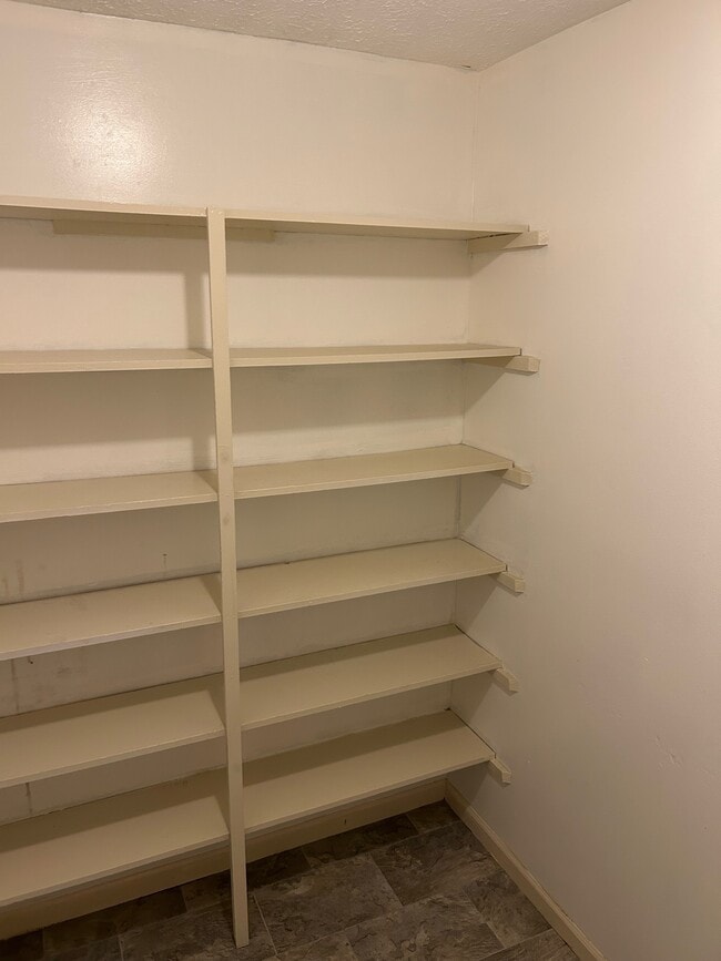 Photo - 1147 Fort Hill St