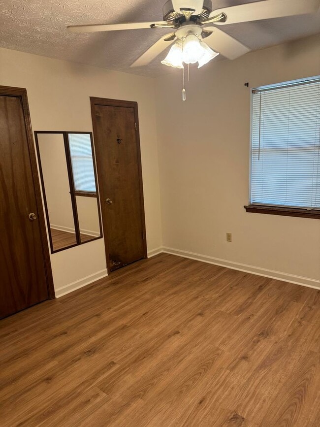 Photo - 117-117 Bayberry Ct Unit 117 Bayberry Court