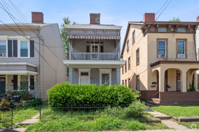 Building Photo - 3633 Borden St Rental