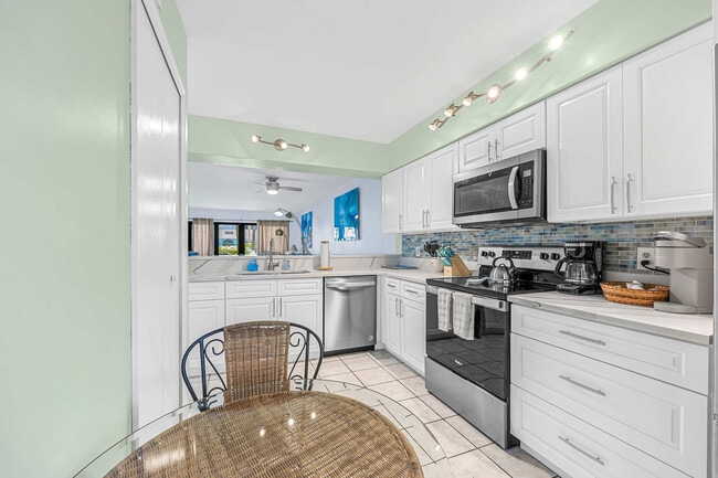 Photo - 39 Tulip Ave Unit FL1-ID1044373P