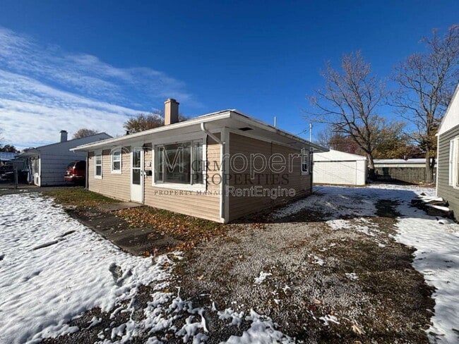 Photo - 1008 E Fischer St