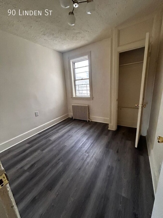 Photo - 90 Linden St