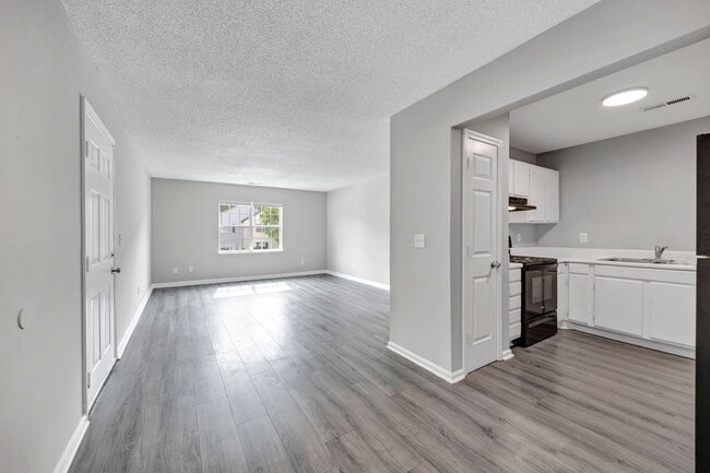 Photo - Rose Hill Garden Apartments