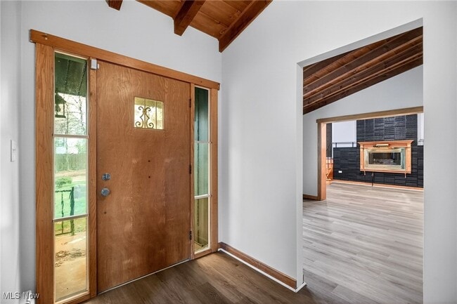 Photo - 3863 Wiltshire Rd