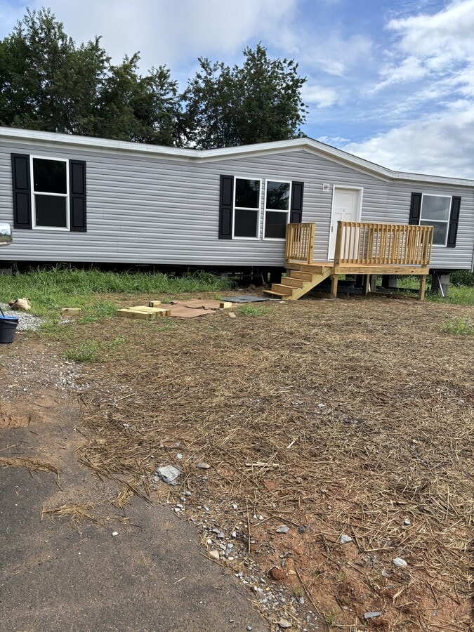 Photo - 304 Piper Dr