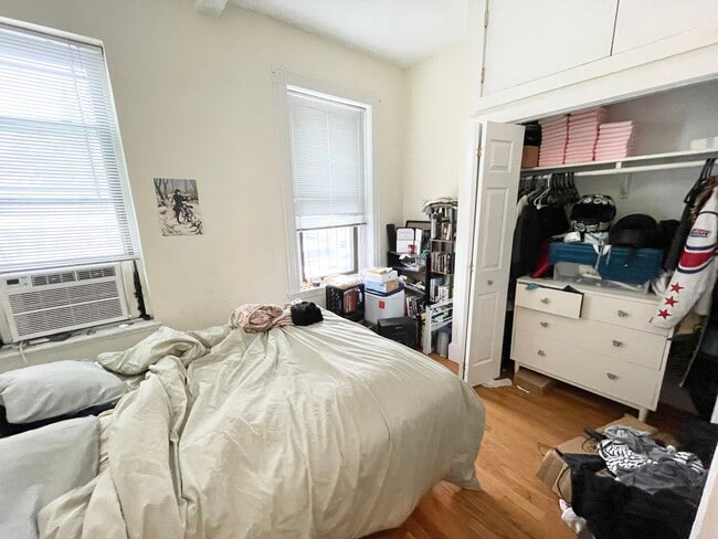 Photo - 1451 Tremont St