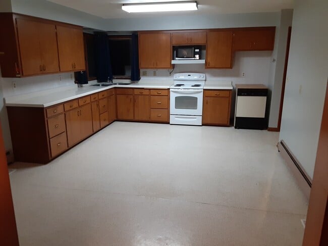 Photo - 19717 County Road 2 NE