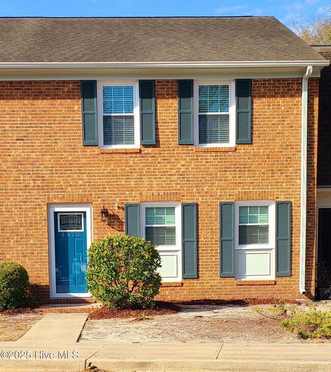 Photo - 4913 Seabrook Ct Townhome