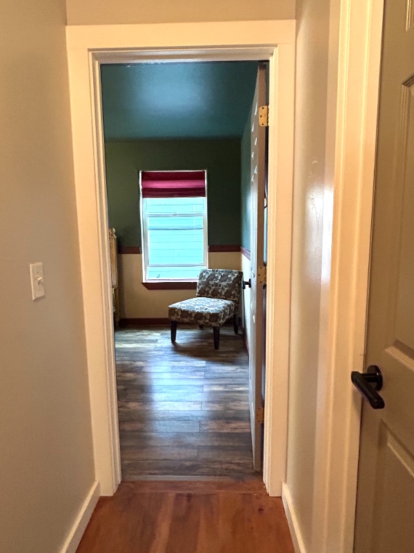 Photo - 112 W Dooley Ln