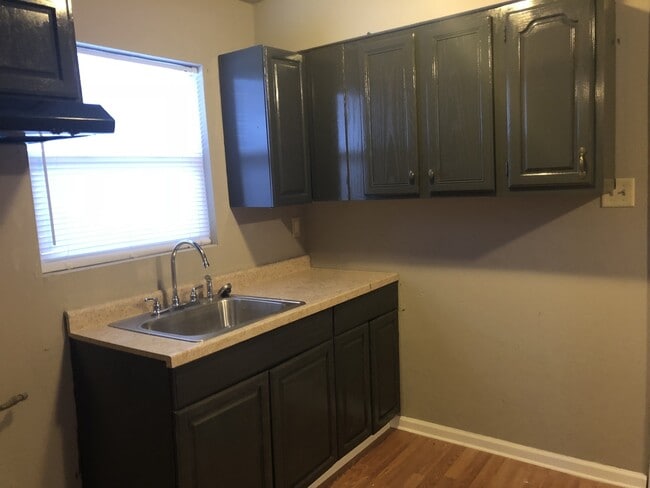 Photo - HUGE HOME WITH A TON OF SPACE!