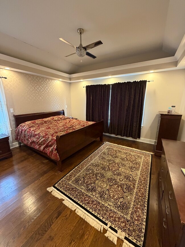 Photo - 4N150 Hawthorne Ave