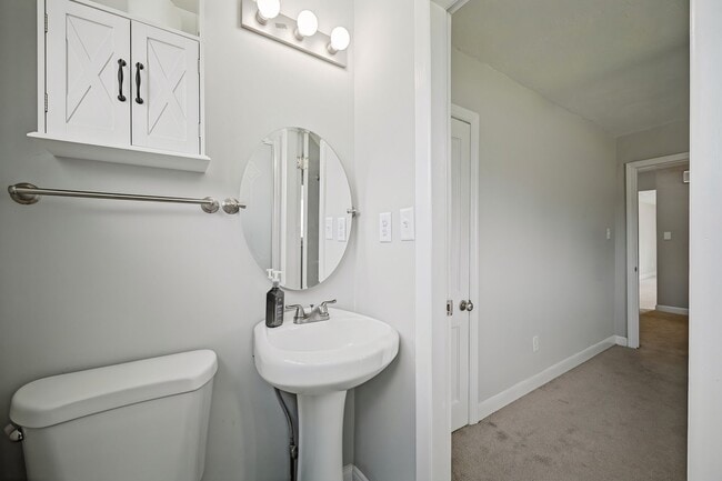 Photo - 3600 Mariner Ave