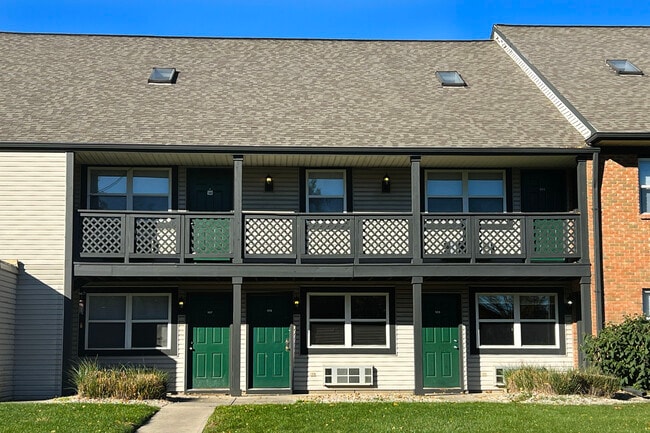 Greenlawn Arbors Apartments