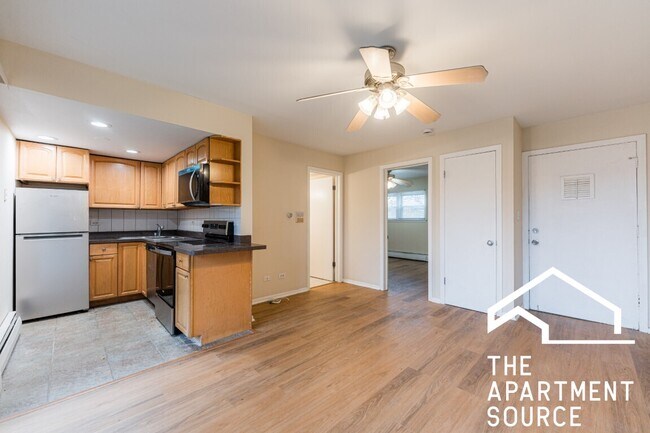 Photo - 6151 W Thorndale Ave Unidad 2B