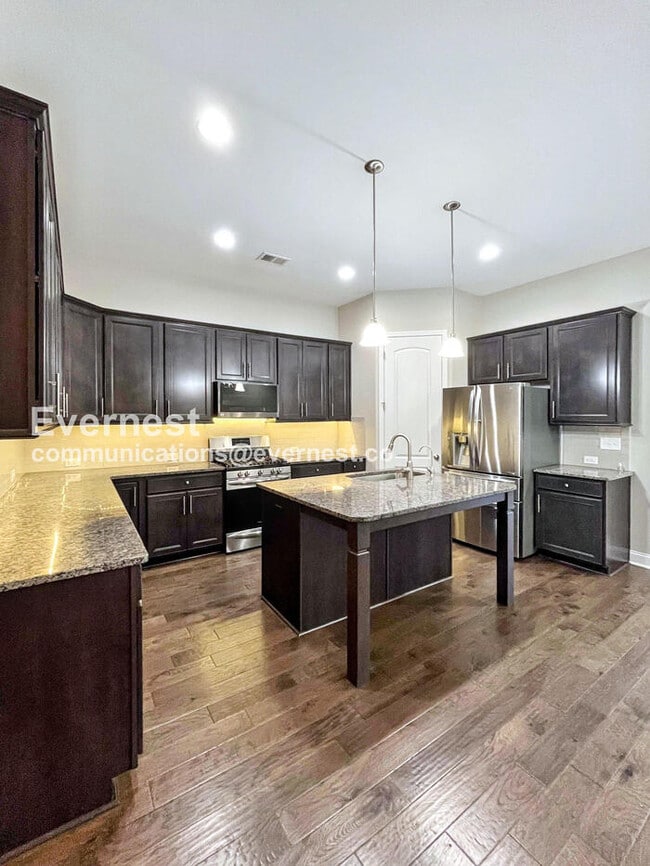 Photo - 2067 Inland Dr