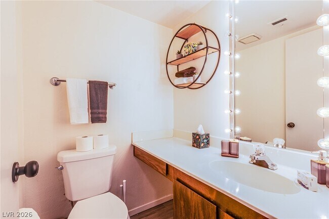 Photo - 5240 Janfred Ct Unit 1