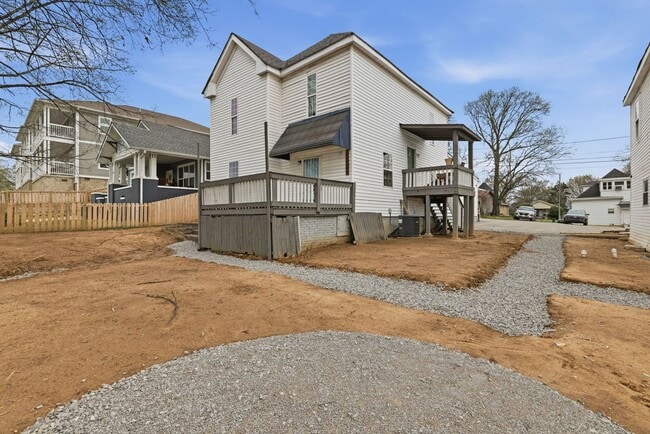 Photo - 2009 McCallie Ave