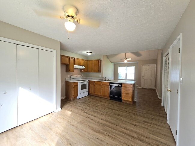 Photo - FOR RENT! Jeffersontown! 3 Bedrooms, 2 Full Bathrooms. $1,599/month. NEWer Paint, NEWer Hardwood ...