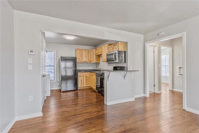 Photo - 1217 N Blackwelder Ave Unidad 2