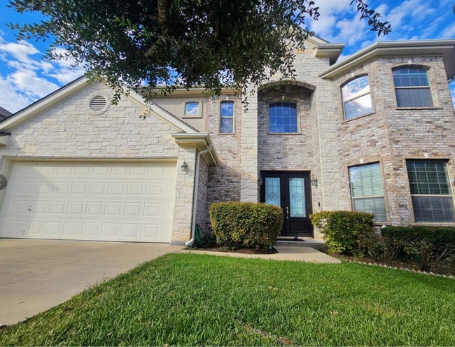 Photo - 2652 Salorn Way House