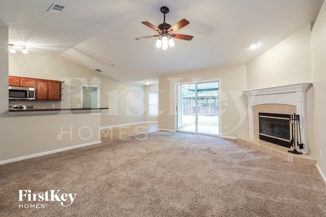 Photo - 2447 Royal Pointe Dr